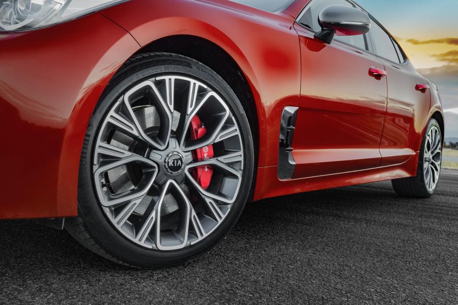  Kia Stinger Si (CK) 2017 года  (AU) (фото 5 из 9)